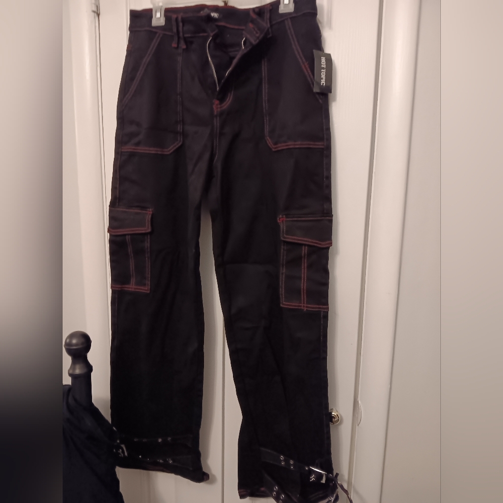 Black pants with red thredding